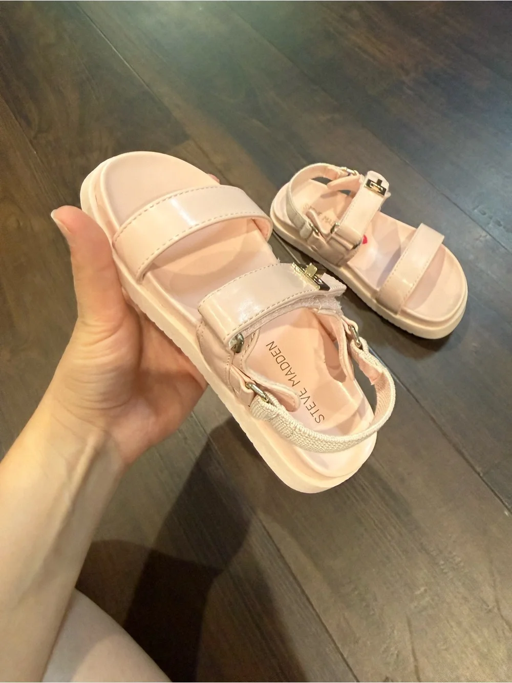 Steve Madden Pink Glossy Heart-Accent Kids Sandals